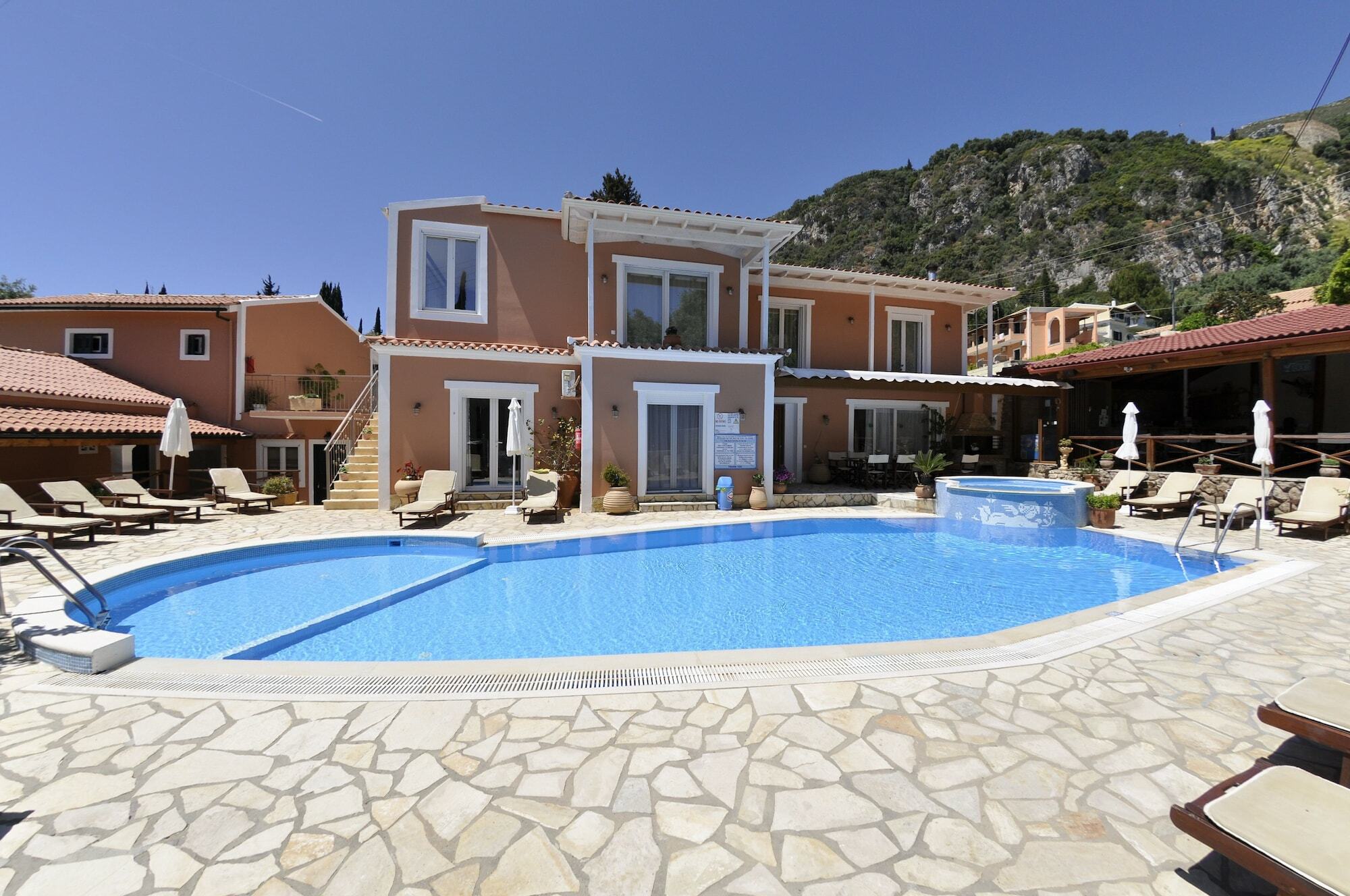Angels Pool And Mini-hôtel Paleokastrítsa